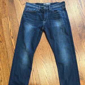 Men's Revtown Sharp Blue Jean 31x30 Barley Worn "He Works Out"